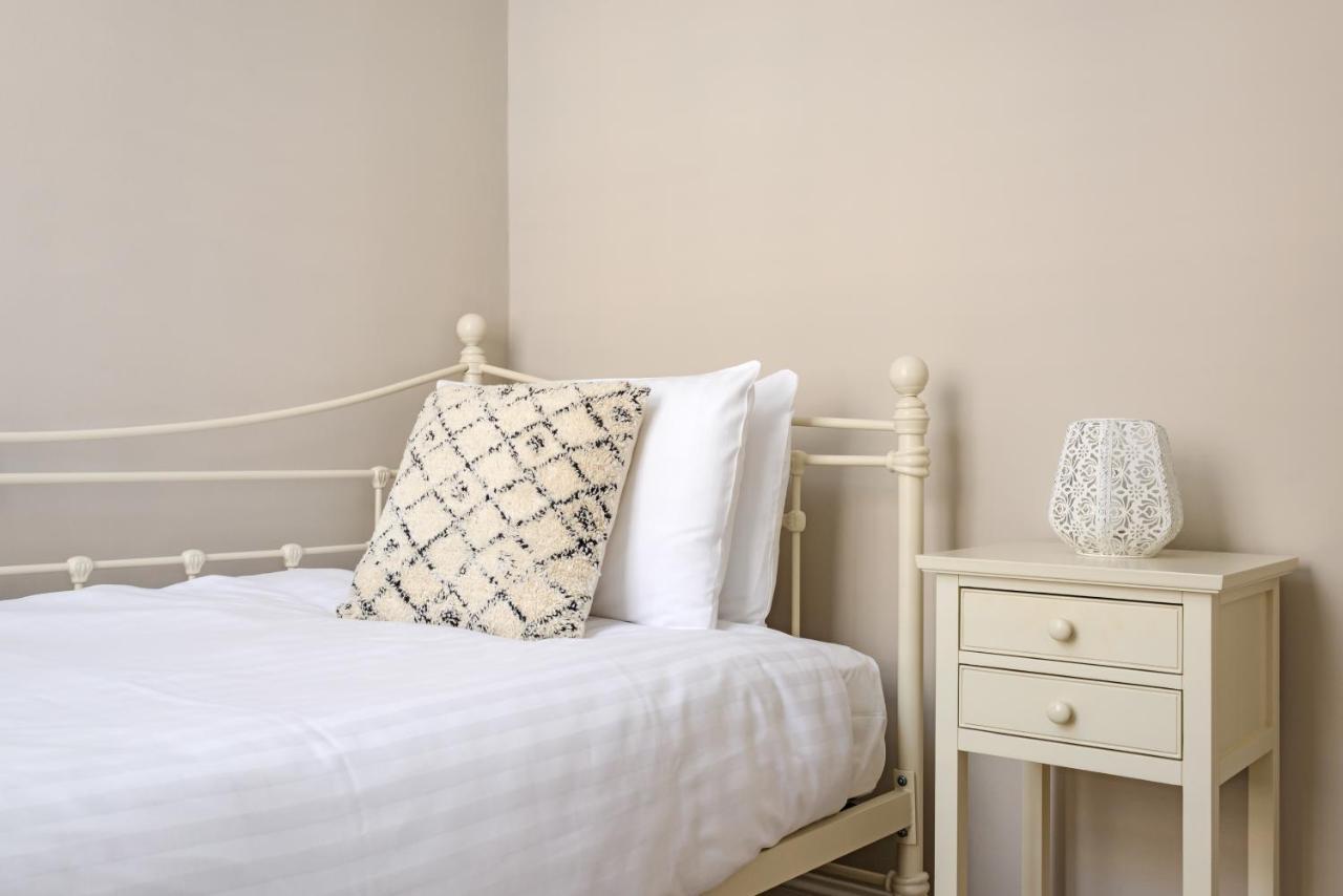 The Rose Street Apartment Edimburgo Esterno foto
